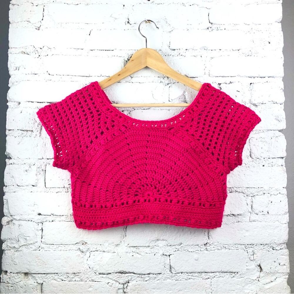 Hand Knitted Magenta Crop Top